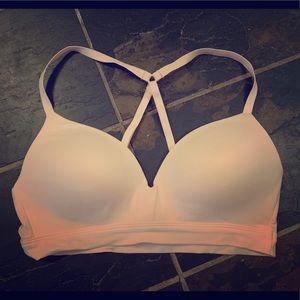 Victoria’s Secret soft pink bralette, 32C
